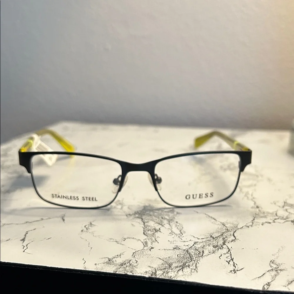 Boys Guess Women's Glasses with Black Frame and Yellow Accents Size 49-17-130